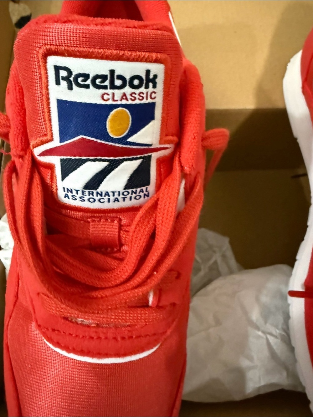 **NEW IN BOX** Reebok Women’s Classic Nylon “Collage of Flags” in Radiant Red - Picture 4 of 8